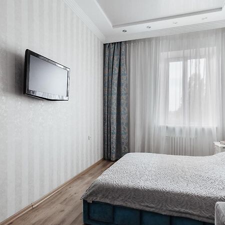 2 Bedroom On Deribasovskaya Str. โอเดสซา ภายนอก รูปภาพ