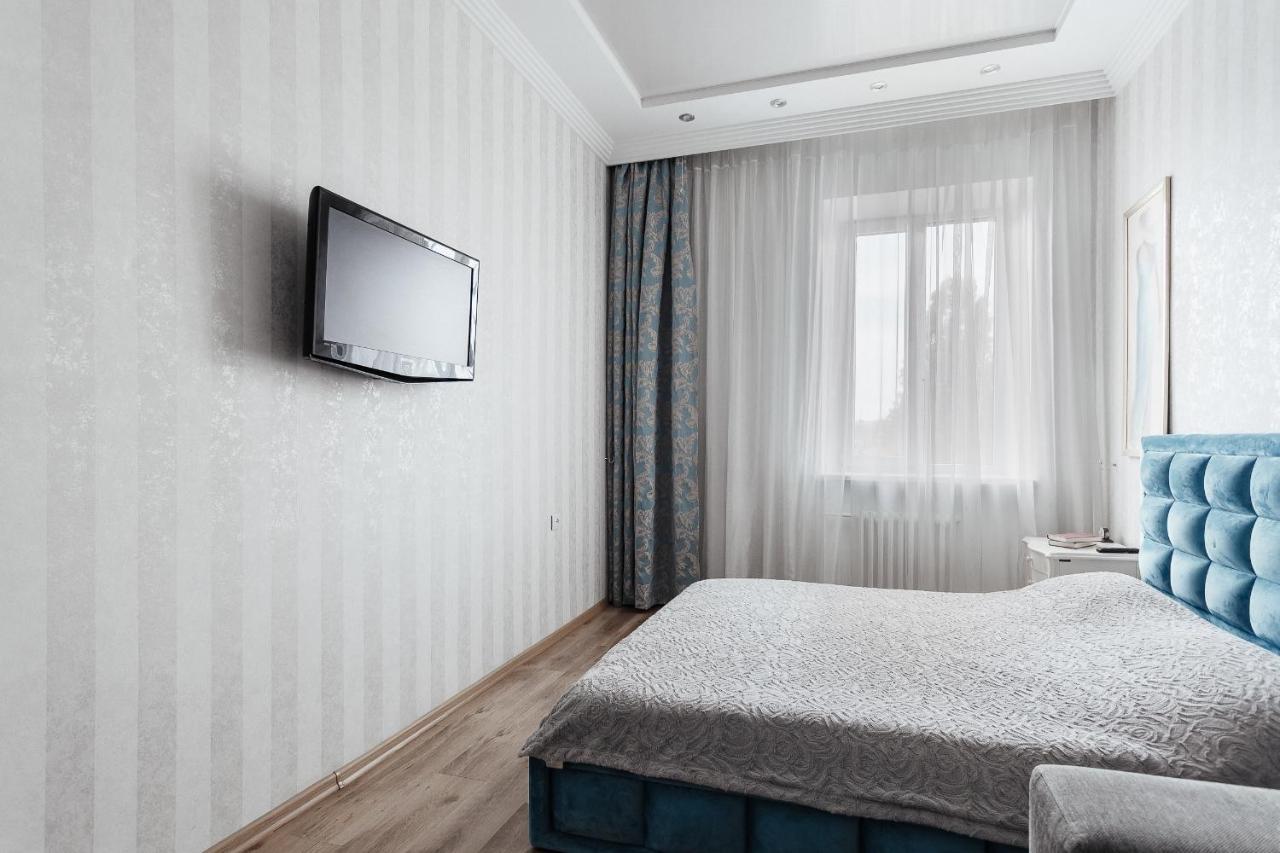 2 Bedroom On Deribasovskaya Str. โอเดสซา ภายนอก รูปภาพ